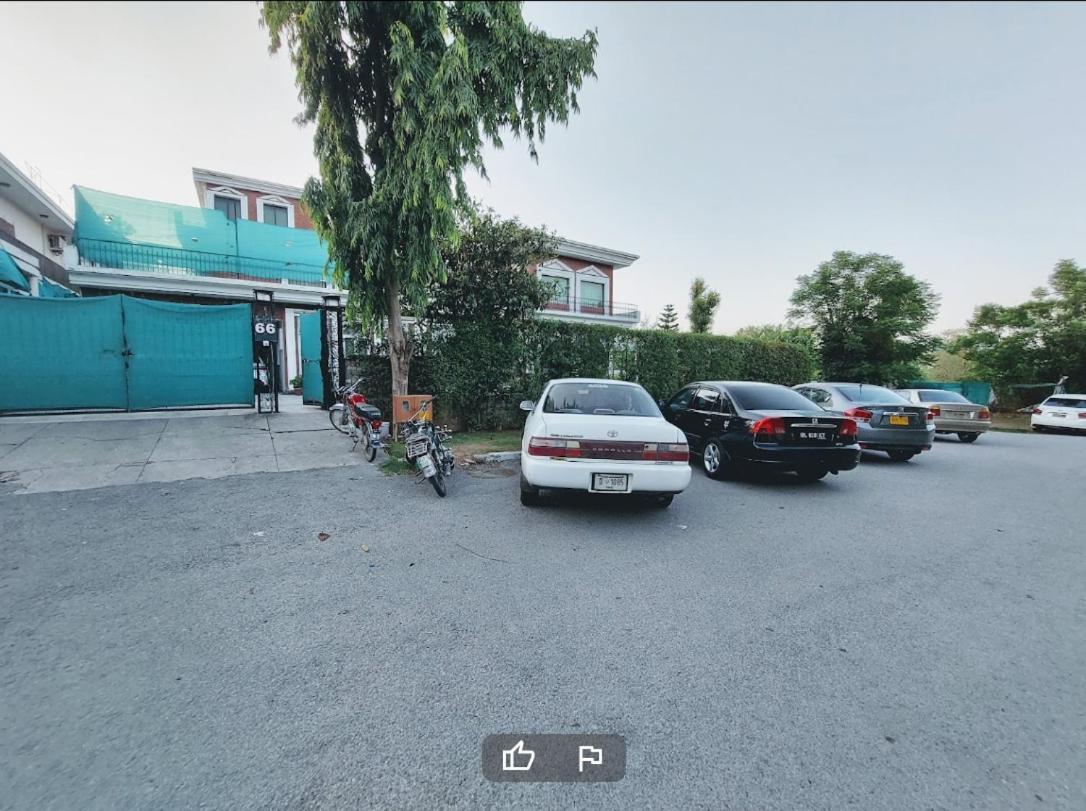 Mulberry Guest House F-10 Islamabad Exterior photo